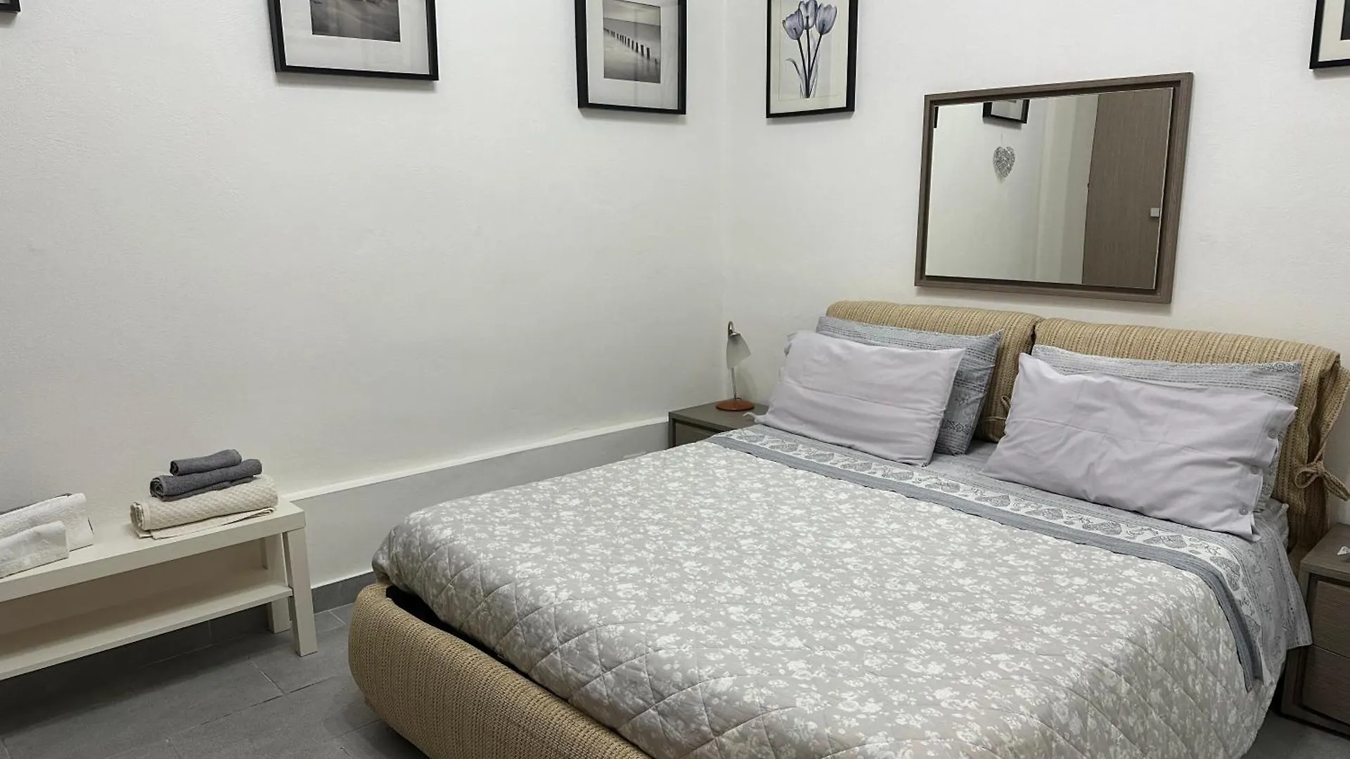 Mamma Ro Apartament For Two Centre Politeama Палермо Италия