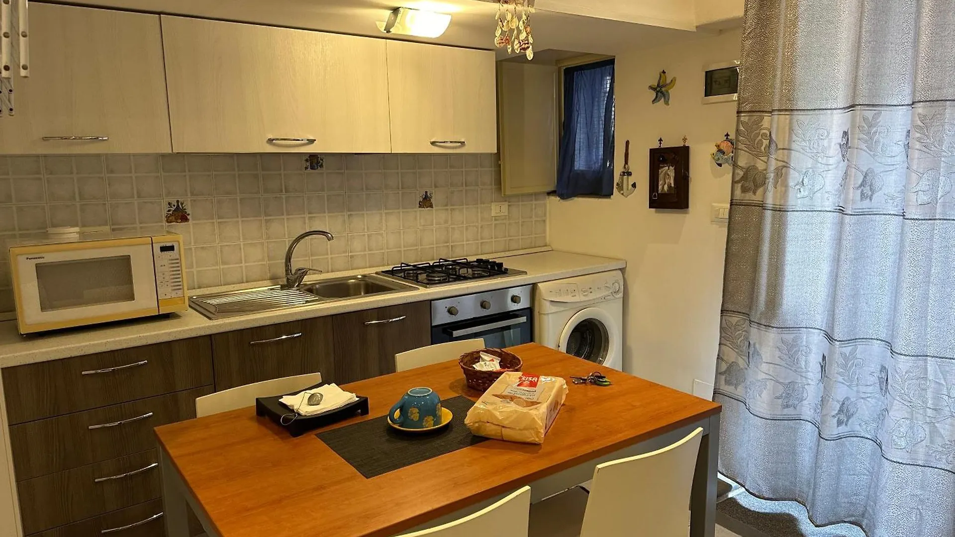 Mamma Ro Apartament For Two Centre Politeama Palermo